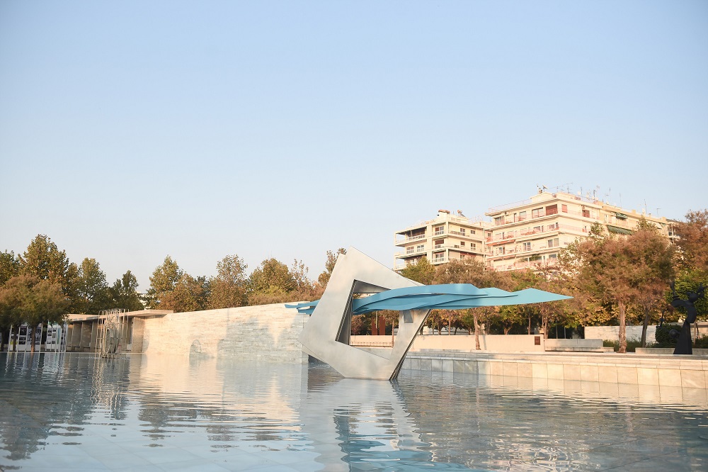 Αποκαλυπτήρια για το γλυπτό «Θαλασσινός Ορίζοντας» στη νέα παραλία Θεσσαλονίκης