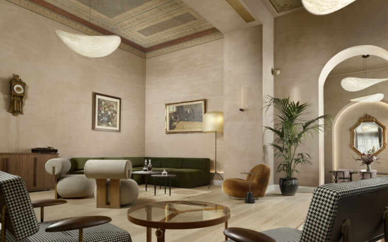 Monument Hotel Athens – Σαλόνι